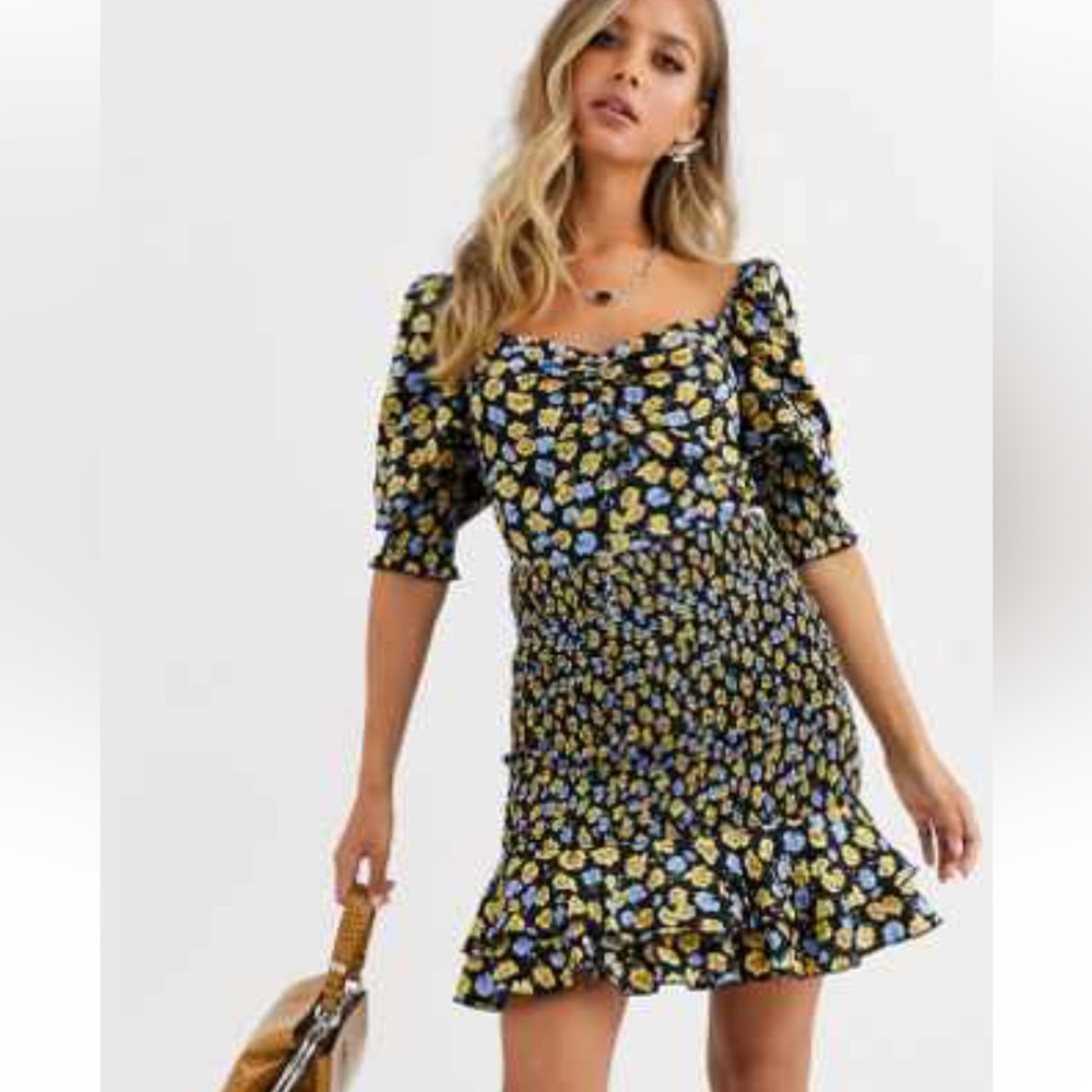 DARK PINK sweetheart neck mini dress with drop hem in ditsy floral